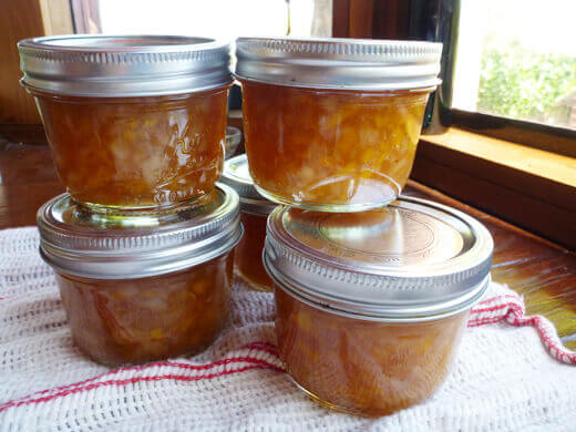 Vanilla-peach preserves