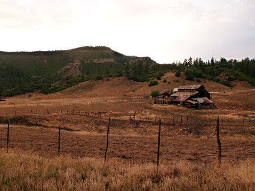Endless dirt roads dotted with treasures