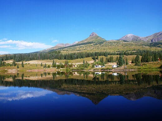 Molas Lake in the morning