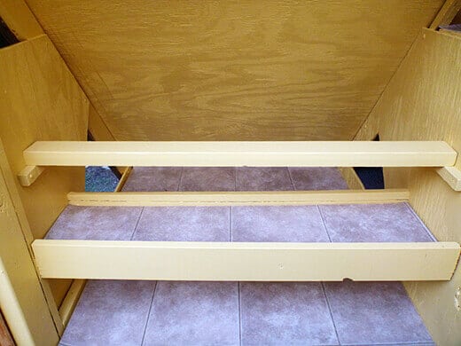 Linoleum-lined coop