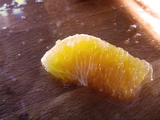 Fruit segment without membrane