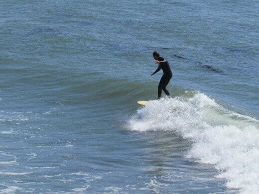 Fun little longboard wave