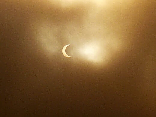 The annular solar eclipse seen from Northern Baja