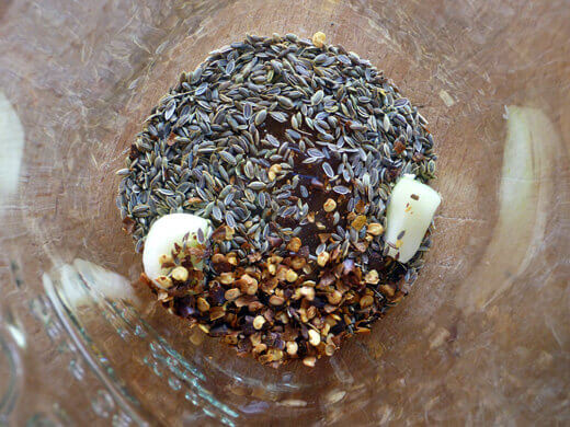 Fill jar with spices
