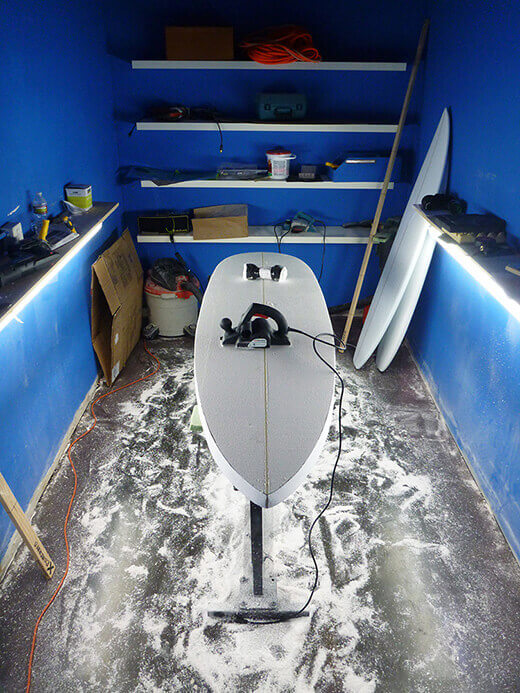 After much sanding, it was starting to resemble a surfboard