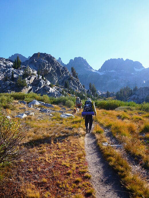 Hiking beyond Ediza Lake