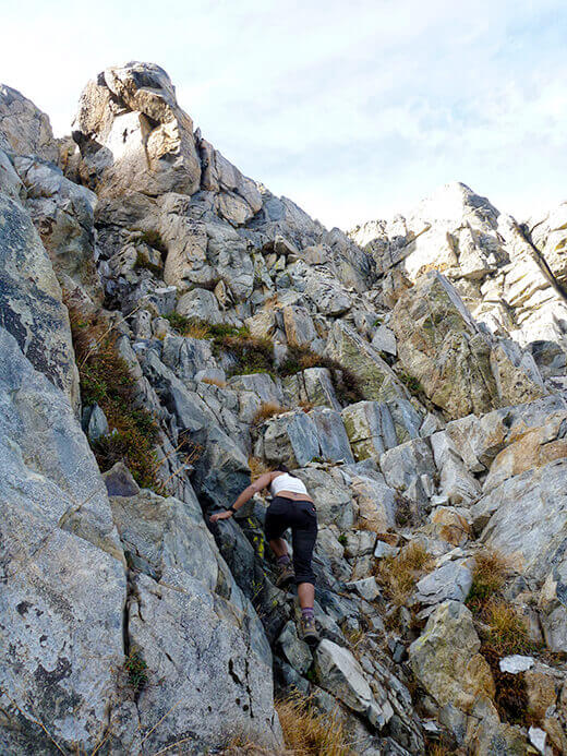 Climbing up the Minarets