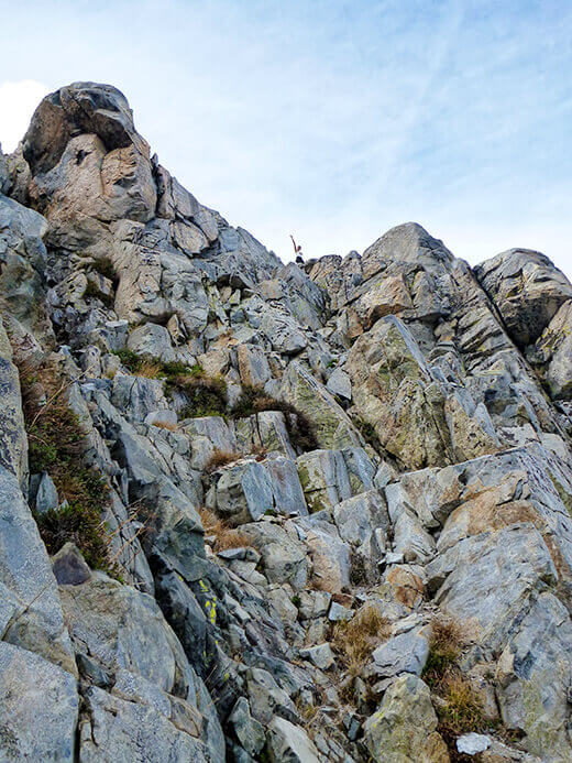 Climbing up the Minarets