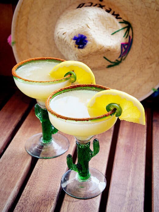 Jalapeño-grapefruit margaritas