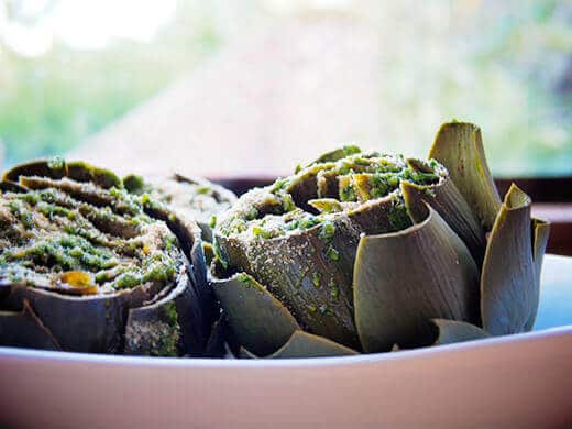 Steamed artichokes with pesto crumb