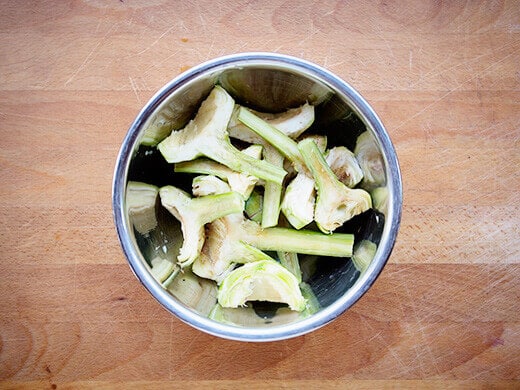 Artichoke hearts and stems