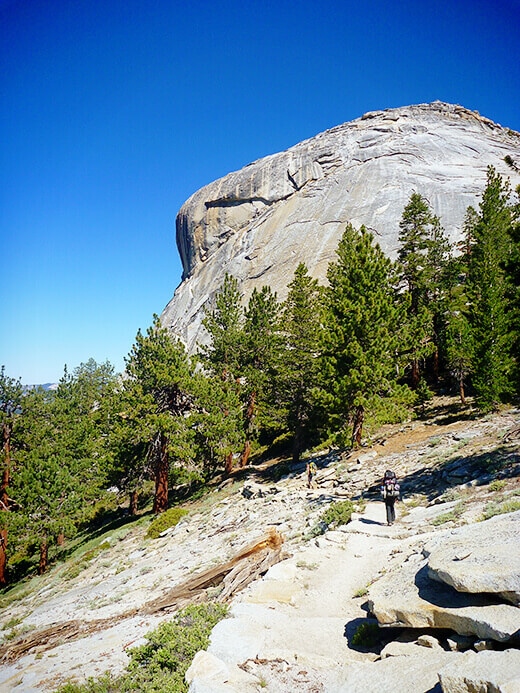 Descending the Cloud's Rest Trail