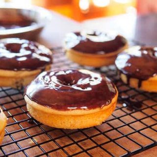 Chocolate hazelnut glaze on banana donuts