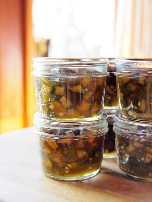 Feijoa-ginger preserves