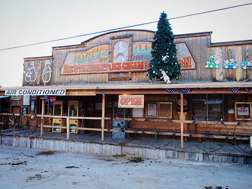 Oatman restaurant