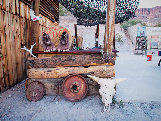 Oatman town attraction