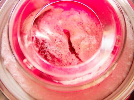 Swirl in cranberry sauce