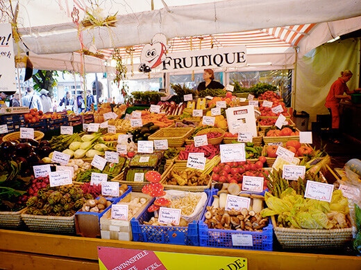 Fruit stand