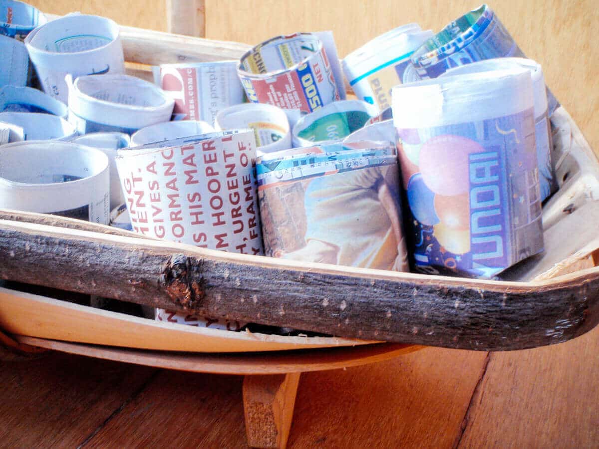 DIY newspaper pots