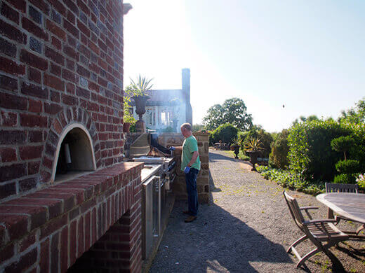 Outdoor kitchen