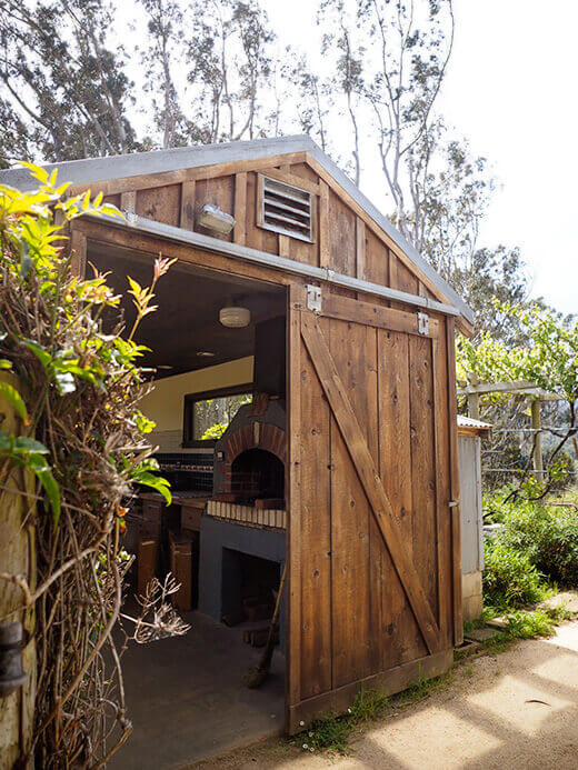 Pizza oven