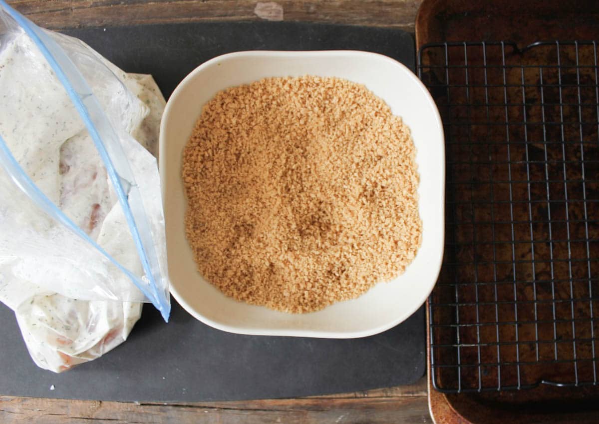 healthy-baked-buffalo-chicken-tenders-with-yogurt-ranch-dressing-step-4