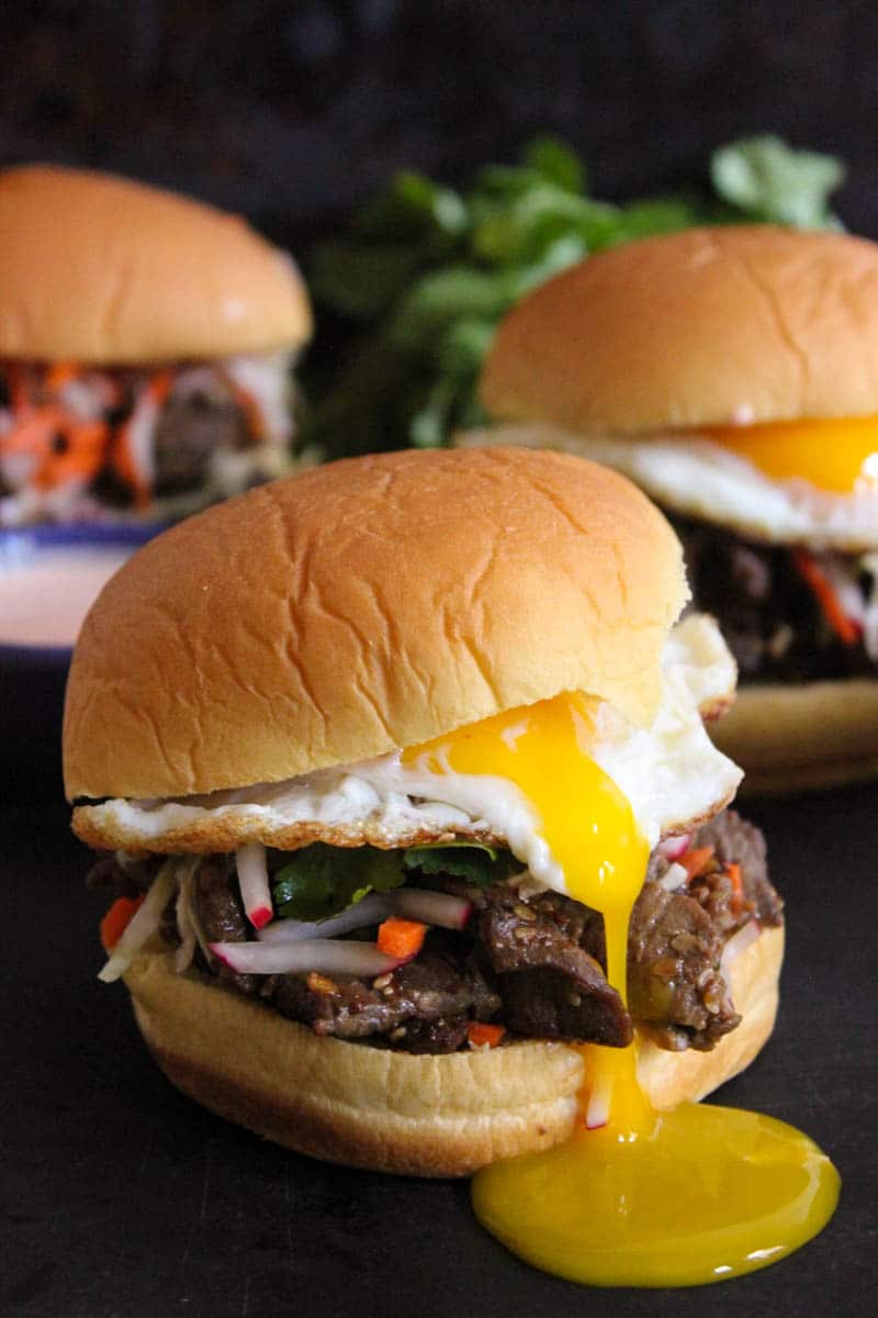 korean-bulgogi-sandwiches-with-creamy-spicy-sauce-slaw
