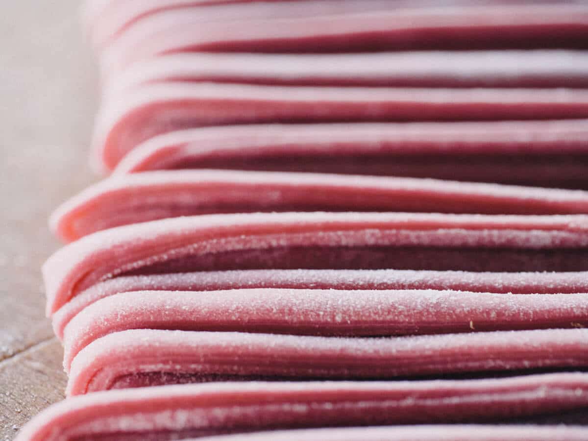 Beet pasta
