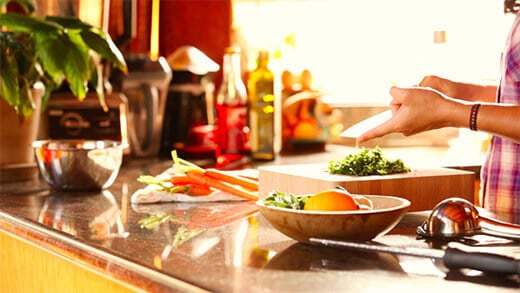 Official video trailer for The CSA Cookbook by Linda Ly