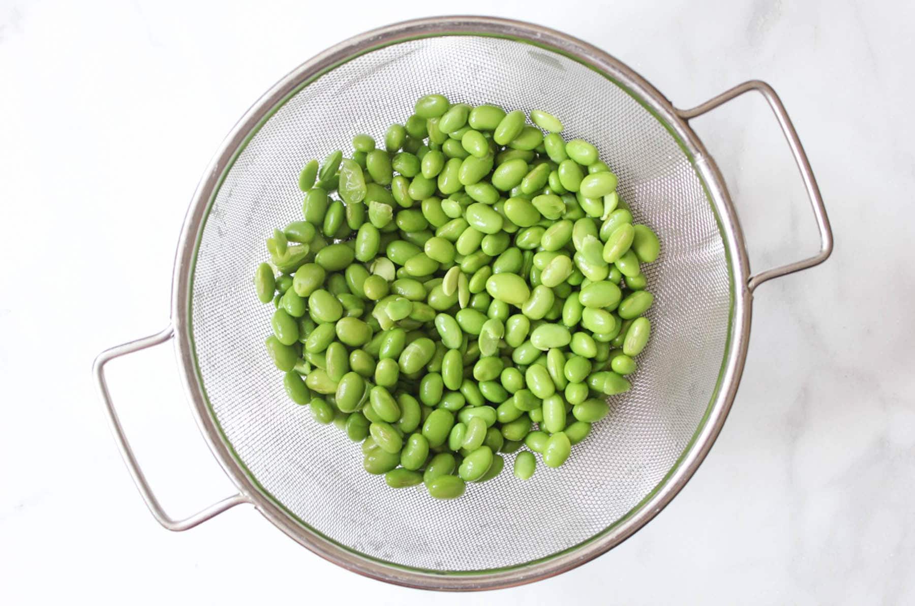 easy-vegan-edamame-dip-step-1