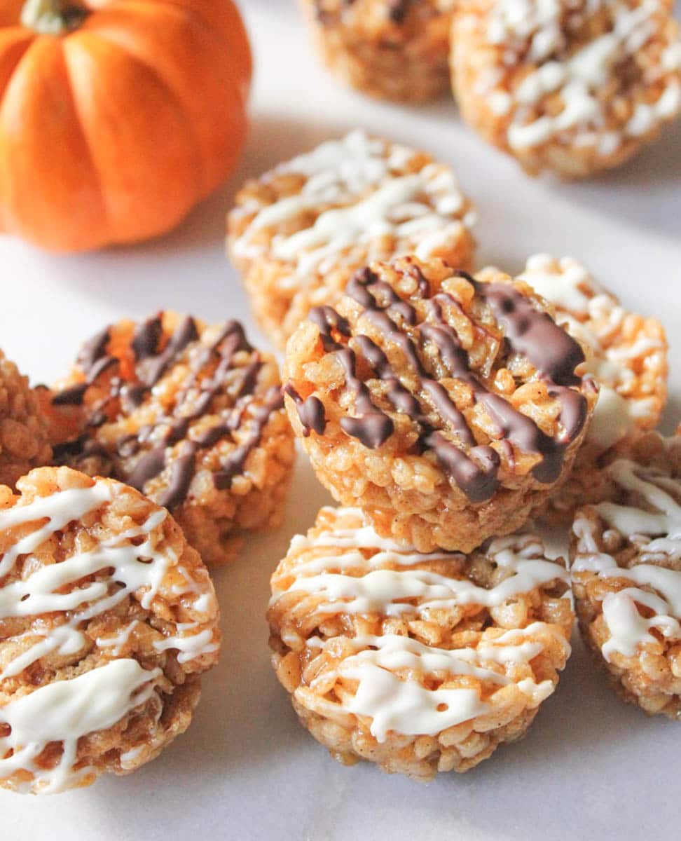 Pumpkin-Spice-Rice-Krispie-Treats-8