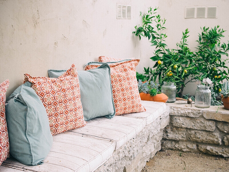 Cozy garden nook
