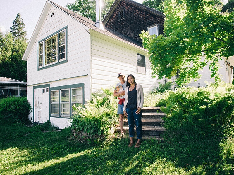 Elizabeth Keen and Linda Ly at Indian Line Farm