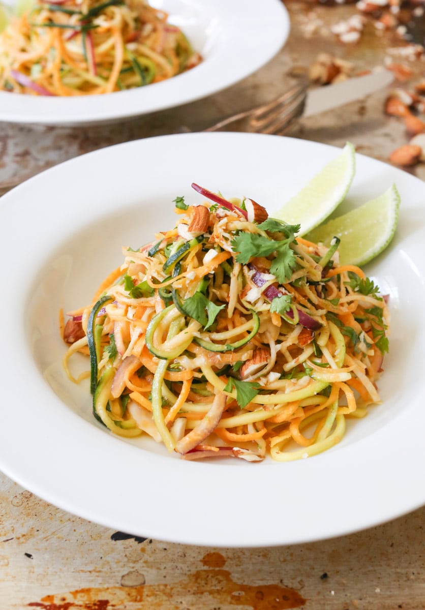 raw-zucchini-noodle-salad-with-spicy-almond-dressing-9
