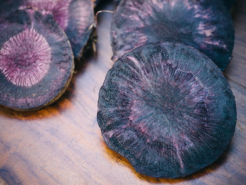 Black carrot core