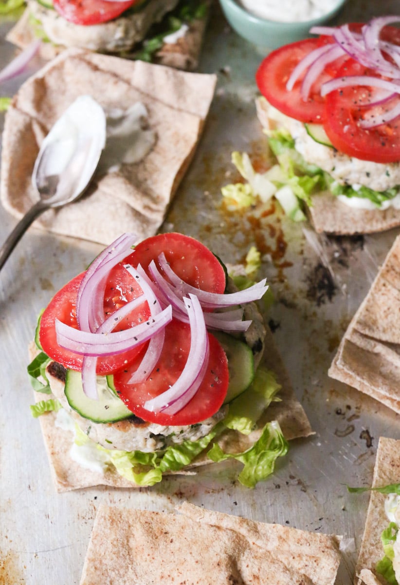 grilled-turkey-kofta-burgers-with-yogurt-harissa-sauce-3