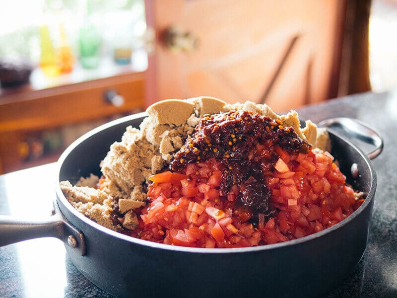 Combine all of the ingredients for the jam