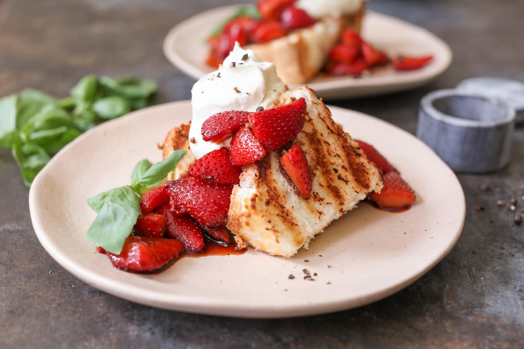 Grilled-Angel-Food-Cake-Whipped-Mascarpone-Balsamic-Strawberries-6