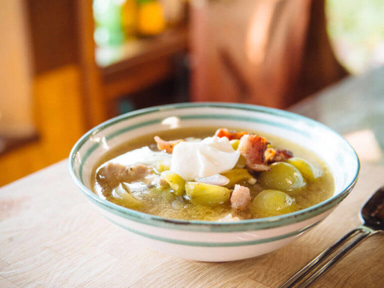 Bacon, chicken, and green tomato soup
