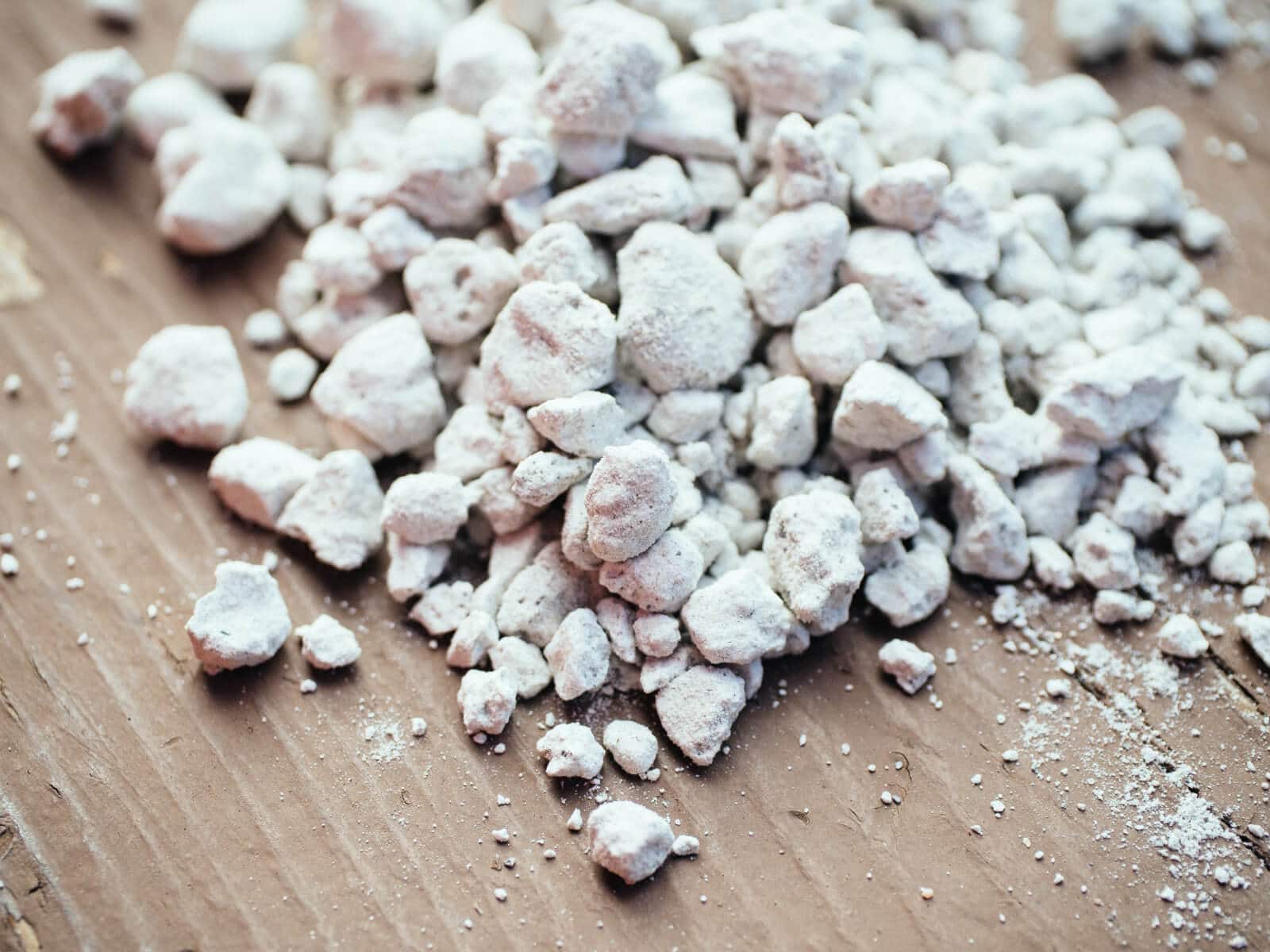 Horticultural perlite