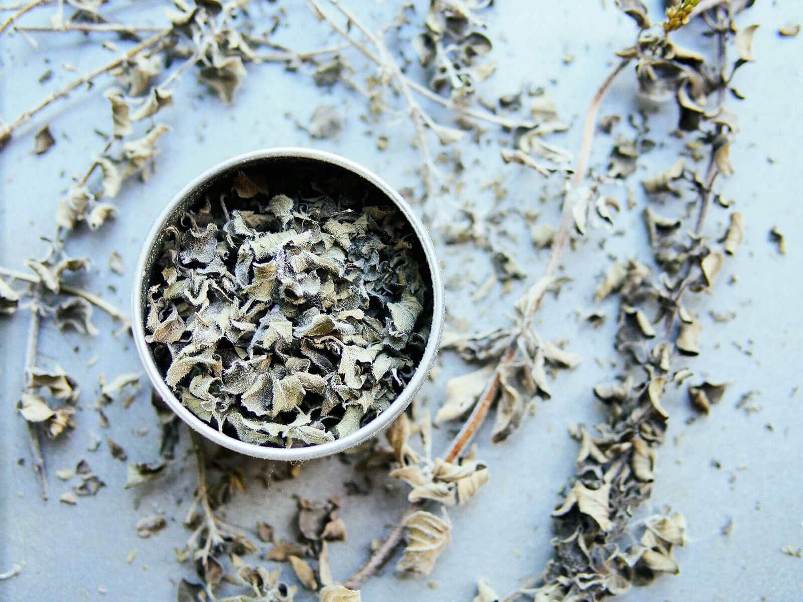Oven-dried oregano from homegrown oregano